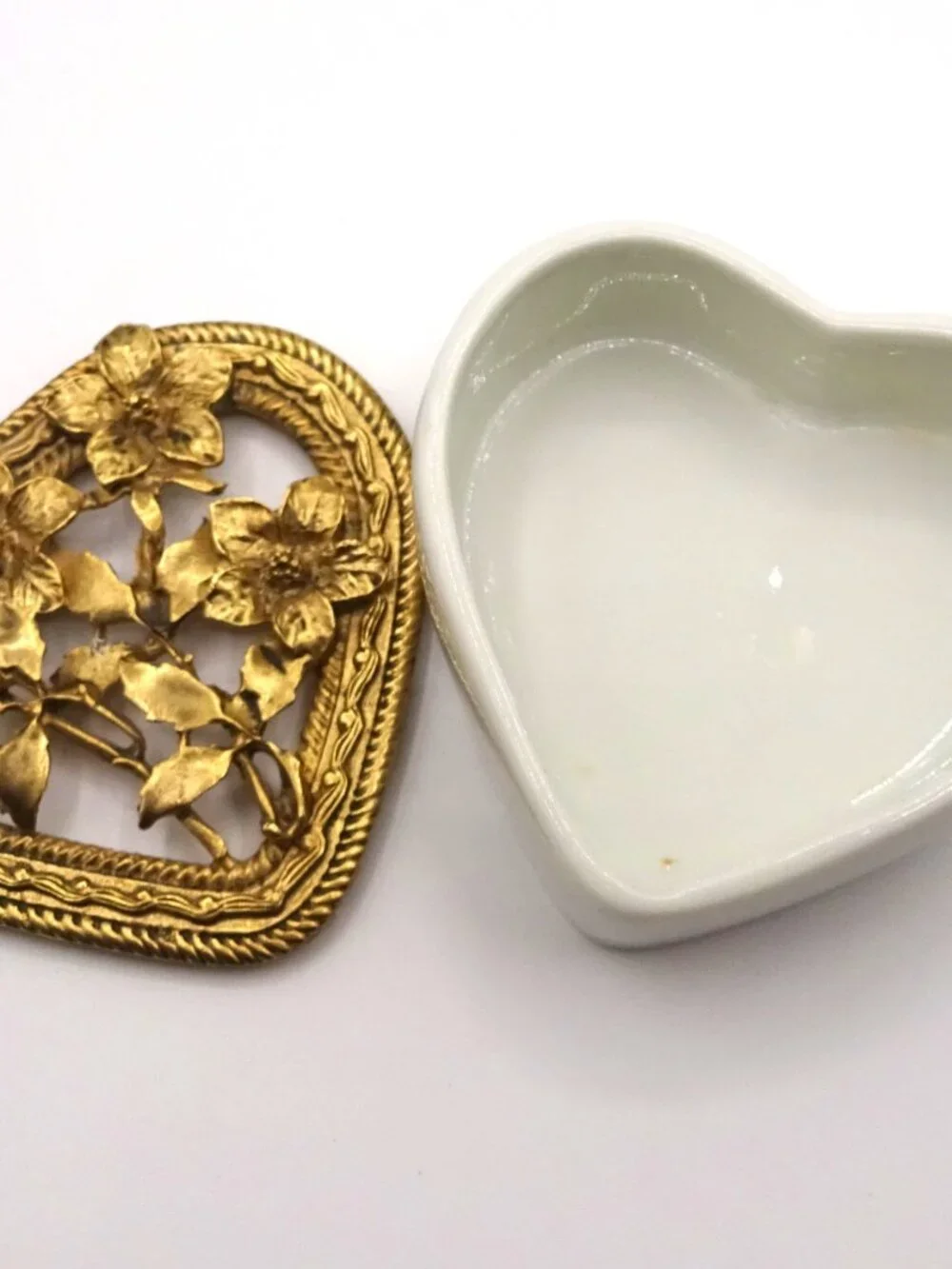 Vintage Heart Trinket Box Brass appearance Floral Filigree Lid W/ Porcelain Box